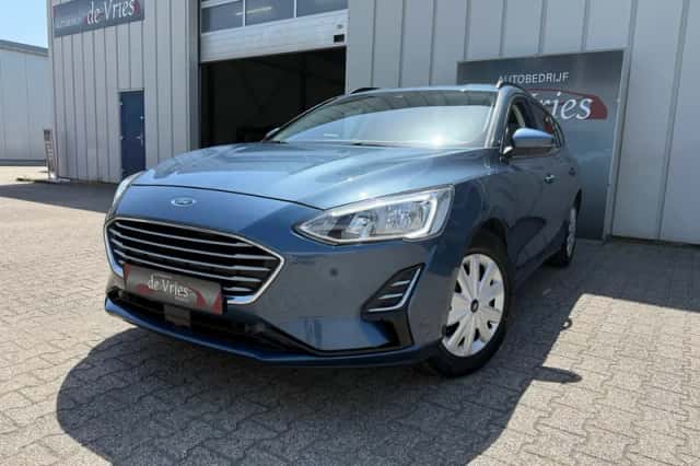 Ford Focus (2018) thumbnail 1