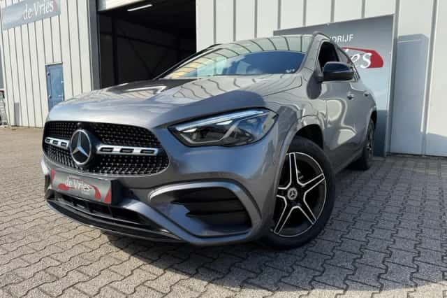 Mercedes-Benz GLA-Klasse (2024) thumbnail 1