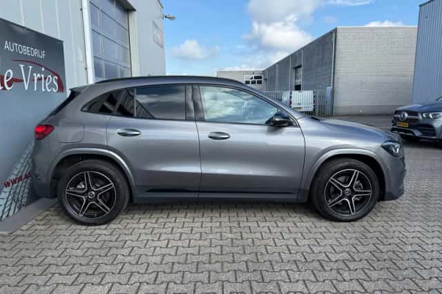 Mercedes-Benz GLA-Klasse (2024) thumbnail 5