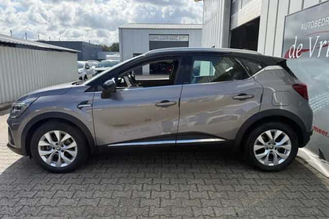 Renault Captur (2020) thumbnail 3