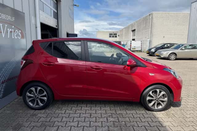 Hyundai i10 (2018) thumbnail 4