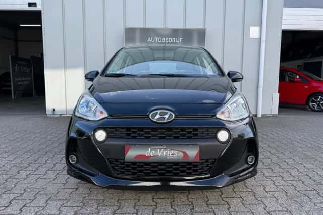 Hyundai i10 (2018) thumbnail 3