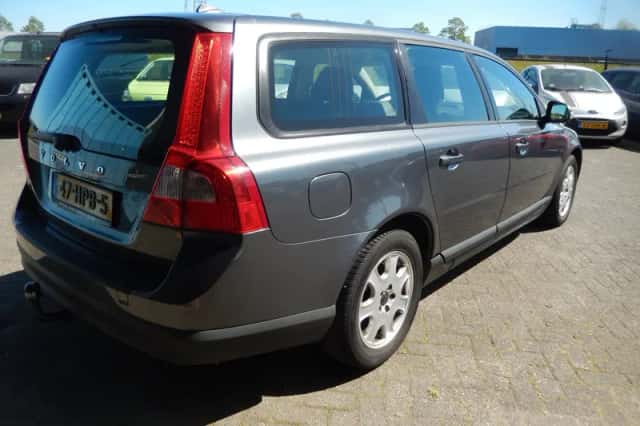 Volvo V70 (2009) thumbnail 5