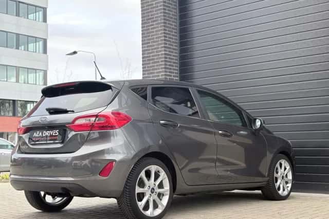Ford Fiesta (2017) thumbnail 6