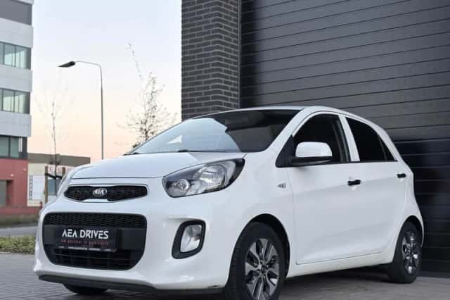 Kia Picanto (2016) thumbnail 1