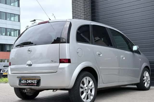 Opel Meriva (2006) thumbnail 4