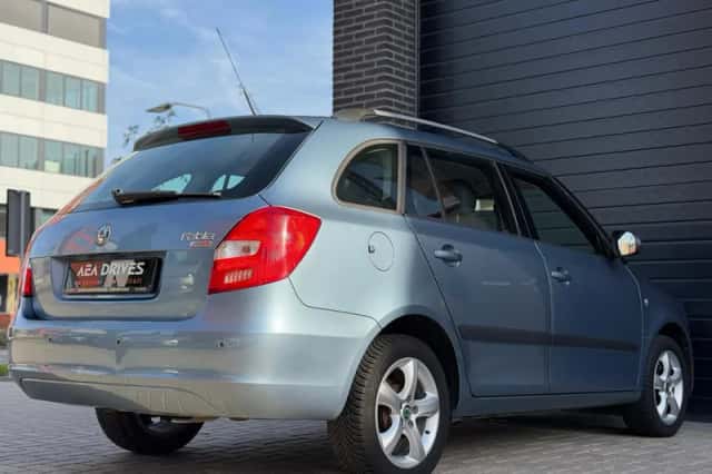 Škoda Fabia (2009) thumbnail 6