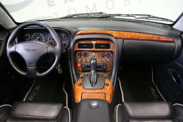 Aston Martin DB7 VANTAGE (2003) thumbnail 5