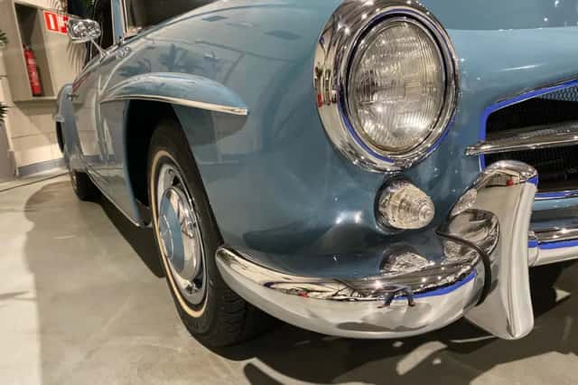 Mercedes-Benz 190SL (1961) thumbnail 2