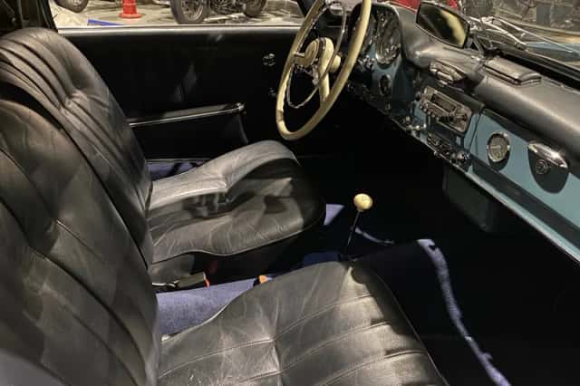 Mercedes-Benz 190SL (1961) thumbnail 5