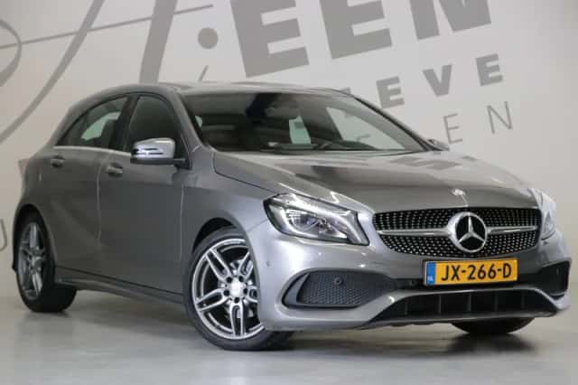 Mercedes-Benz A-Klasse (2016) thumbnail 3