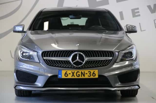 Mercedes-Benz CLA-Klasse (2014) thumbnail 2
