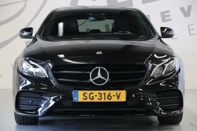 Mercedes-Benz E-Klasse (2018) thumbnail 2