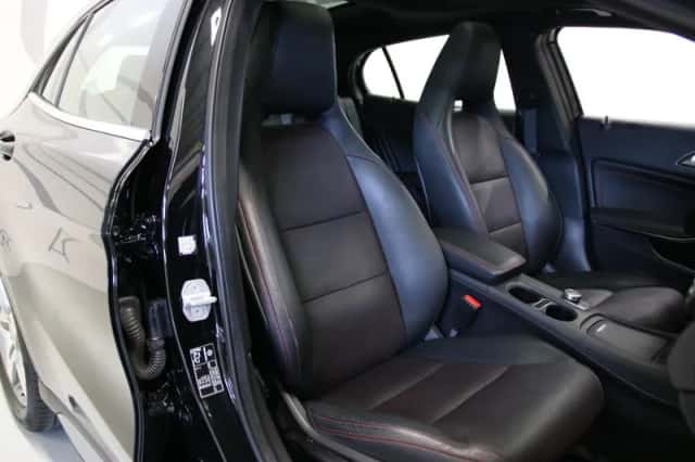 Mercedes-Benz GLA (2014) thumbnail 6