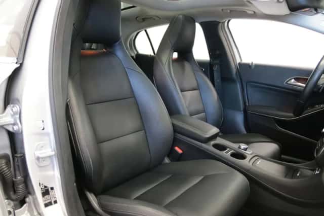 Mercedes-Benz GLA (2014) thumbnail 6