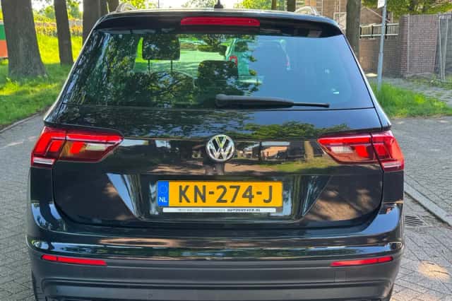 Volkswagen Tiguan (2016) thumbnail 5