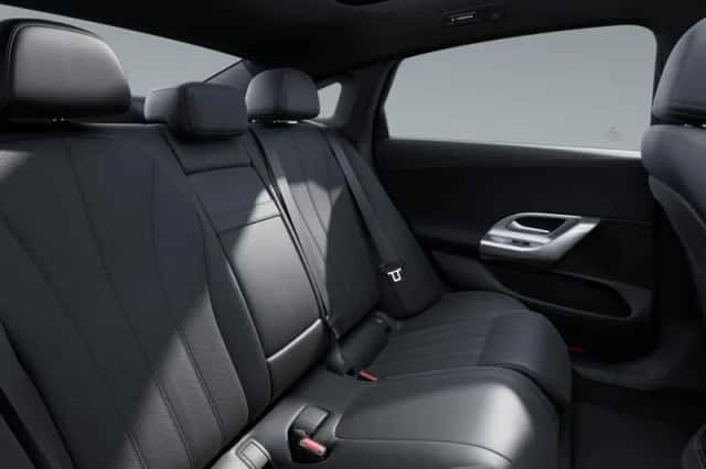 Mercedes-Benz C-Klasse (2026) thumbnail 6
