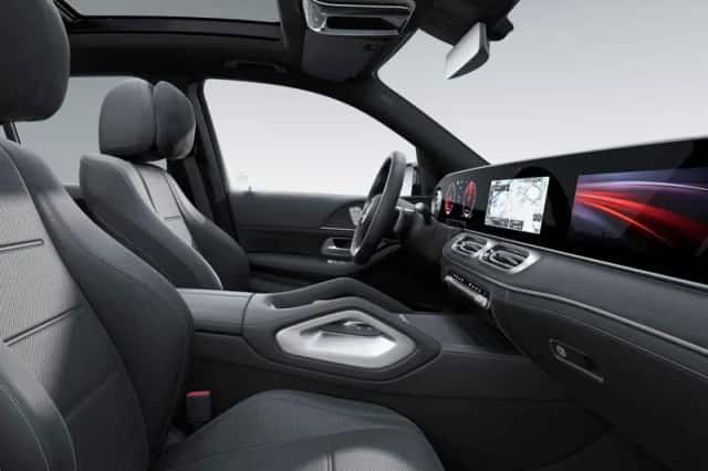 Mercedes-Benz GLE (2026) thumbnail 5
