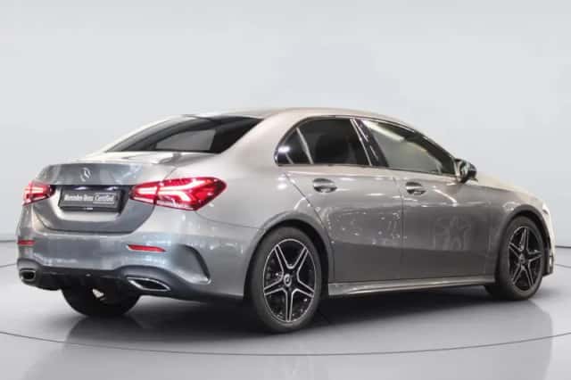 Mercedes-Benz A-Klasse (2021) thumbnail 2