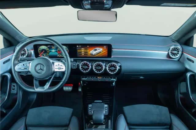 Mercedes-Benz CLA-Klasse (2021) thumbnail 3