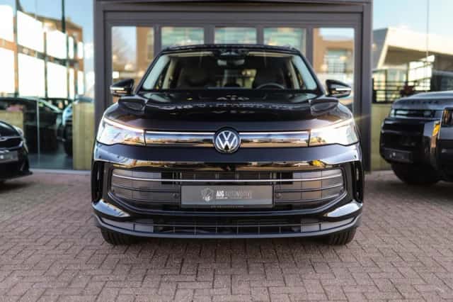 Volkswagen Tiguan (2026) thumbnail 6