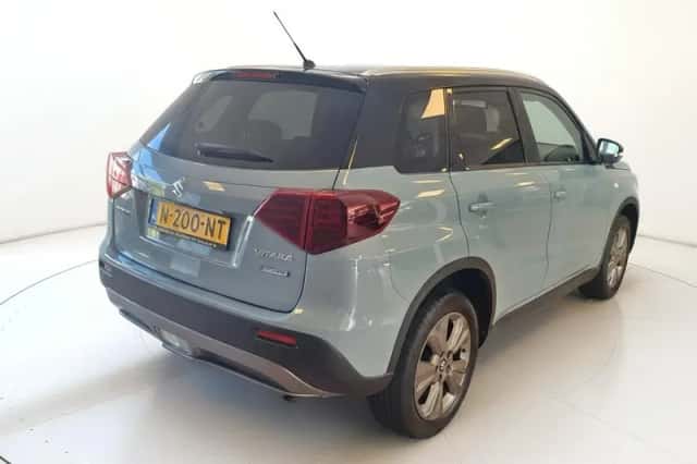 Suzuki Vitara (2021) thumbnail 6