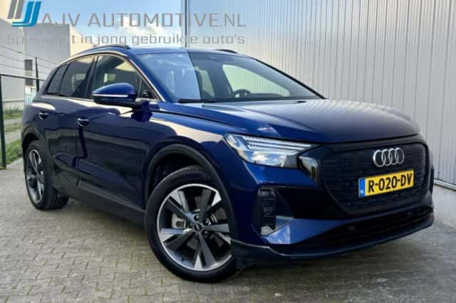 Audi Q4 e-tron (2022) thumbnail 1