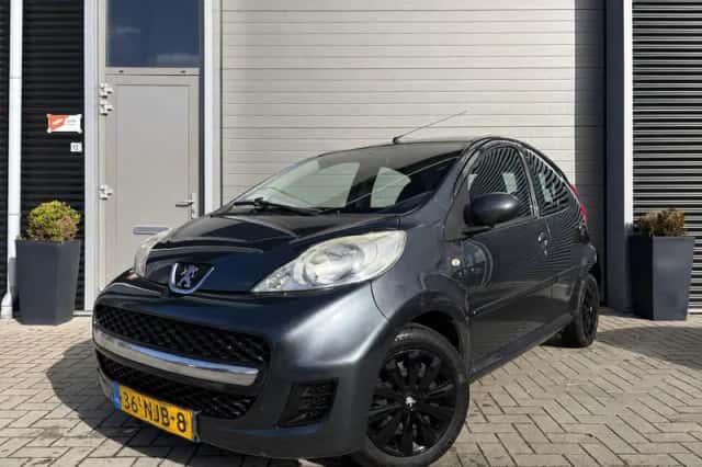 Peugeot 107 (2010) thumbnail 1