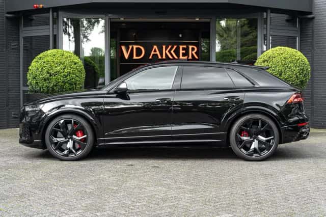 Audi RS Q8 (2022) thumbnail 6