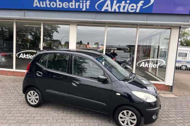 Hyundai i10 (2009) thumbnail 1