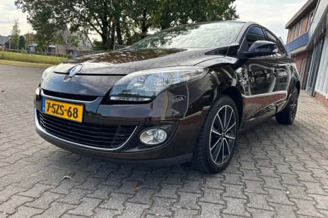 Renault Mégane (2013) thumbnail 2