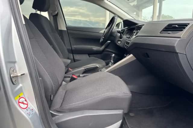 Volkswagen Polo (2021) thumbnail 5