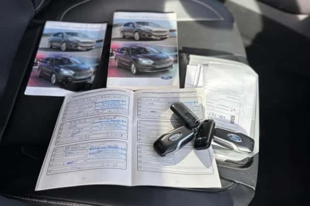 Ford S-Max (2015) thumbnail 4
