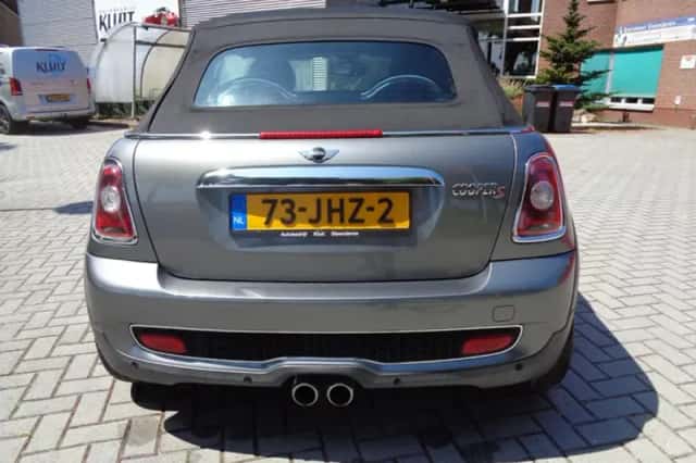 MINI Cabrio (2009) thumbnail 4