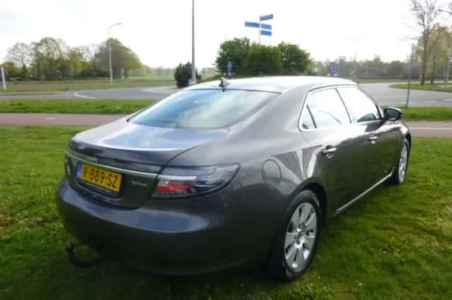 Saab 9-5 (2010) thumbnail 5