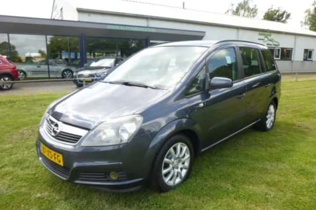 Opel Zafira (2007) thumbnail 1