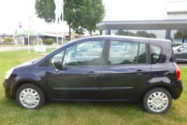 Renault Grand Modus (2008) thumbnail 2