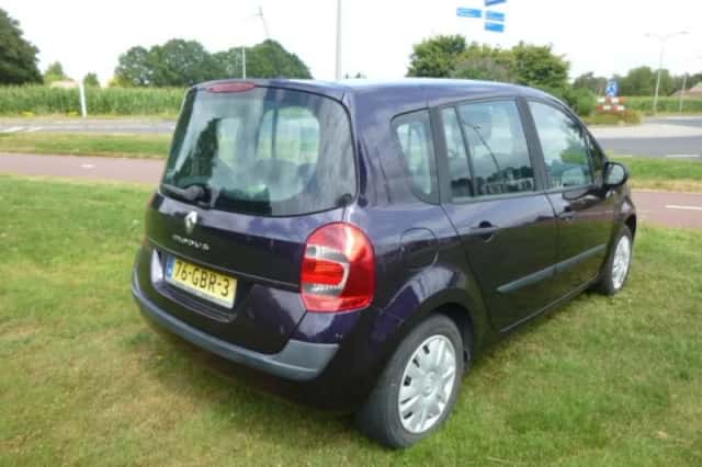 Renault Grand Modus (2008) thumbnail 5
