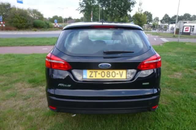 Ford Focus (2017) thumbnail 4