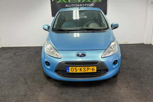 Ford Ka (2010) thumbnail 2