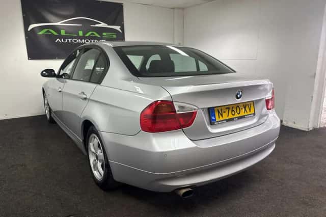 BMW 3-Serie (2005) thumbnail 4