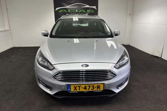 Ford Focus (2015) thumbnail 2