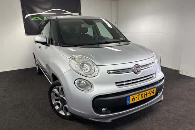 Fiat 500L (2014) thumbnail 1
