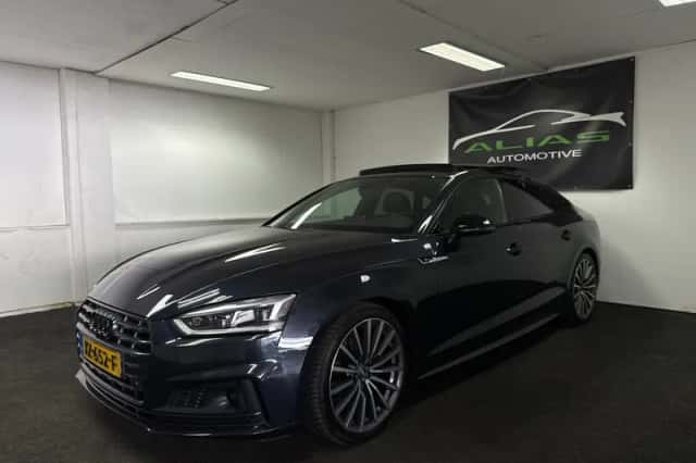 Audi A5 (2018) thumbnail 3