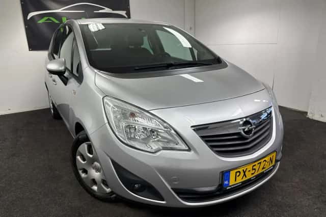Opel Meriva (2011) thumbnail 1
