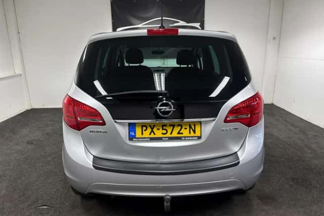 Opel Meriva (2011) thumbnail 5