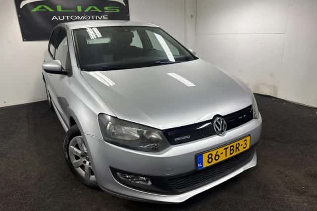 Volkswagen Polo (2012) thumbnail 1