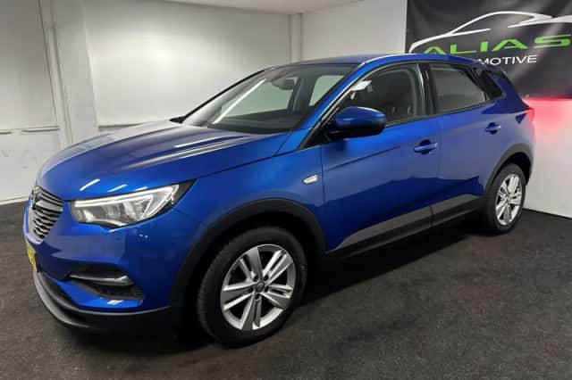 Opel Grandland (2018) thumbnail 3