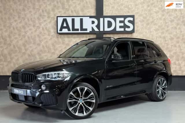 BMW X5 (2016) thumbnail 1