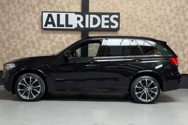 BMW X5 (2016) thumbnail 3